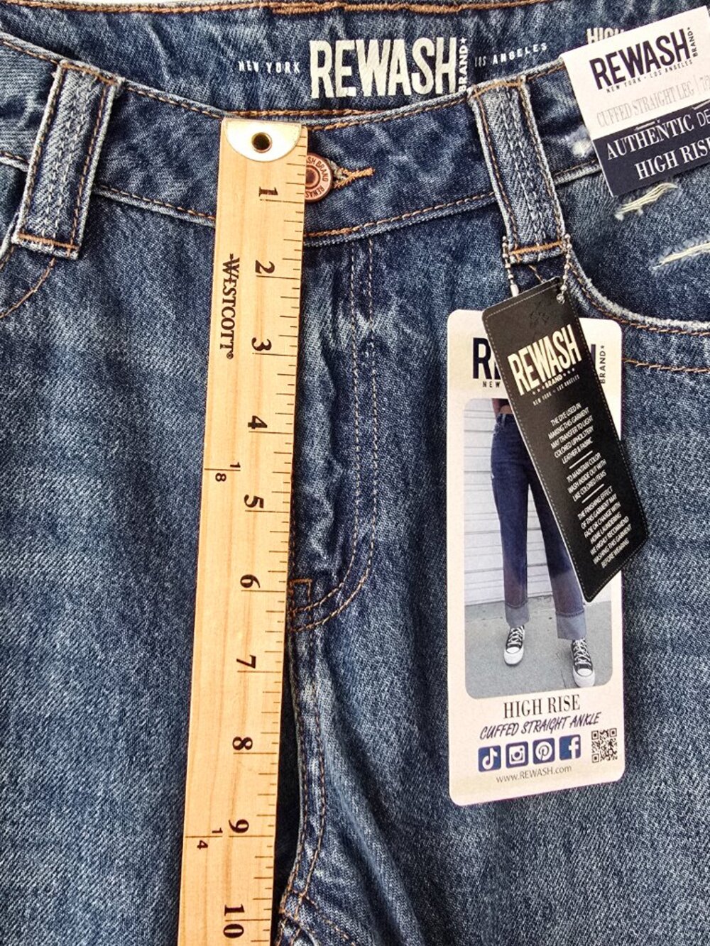 Rewash Straight Cuffed Hem Jeans 28 Medium Wash NWT - Picture 7 of 8